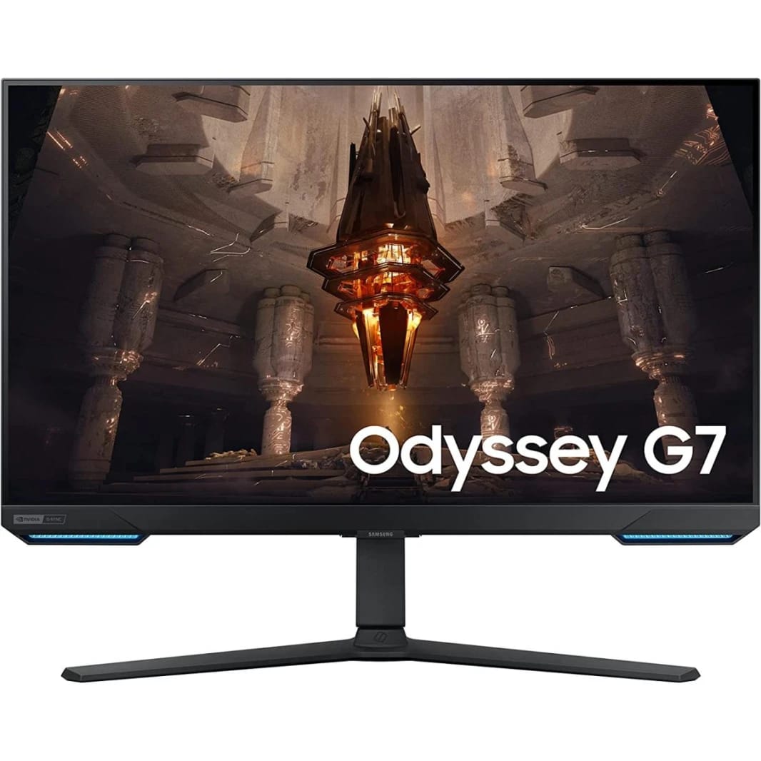 شاشة Samsung Odyssey G7 Smart Tizen (BG702) مقاس 32 بوصة RGB مسطحة IPS 4K UHD 144Hz 1ms(GTG)، 10Bit، HDR10+، تغطية DCI بنسبة 90%، HDMI 2.1، متوافقة مع G-Sync مع حامل مريح ومكبرات صوت