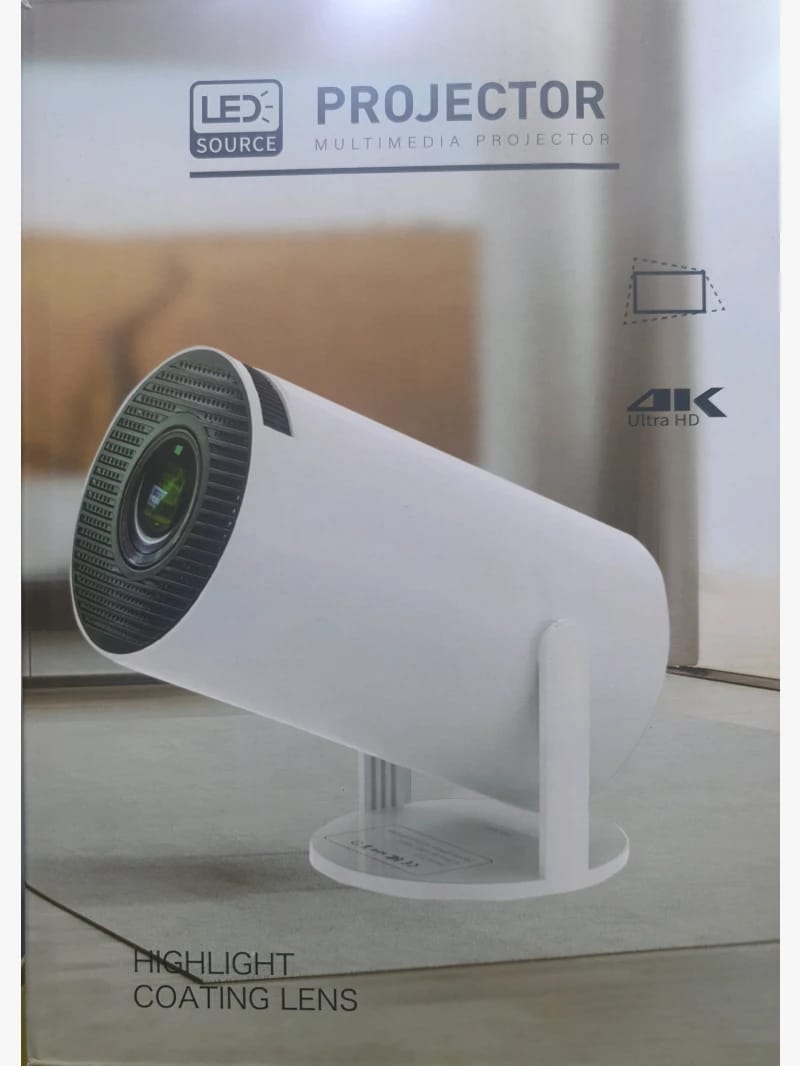 بروجكتور LED متعدد الوسائط بتصميم عصري وأنيق مناسب للاستعمال المنزلي للمسرح المنزلي والفيديو الترفيهي مع تفاصيل دقة عالية وتجربة مشاهدة مذهلة.
