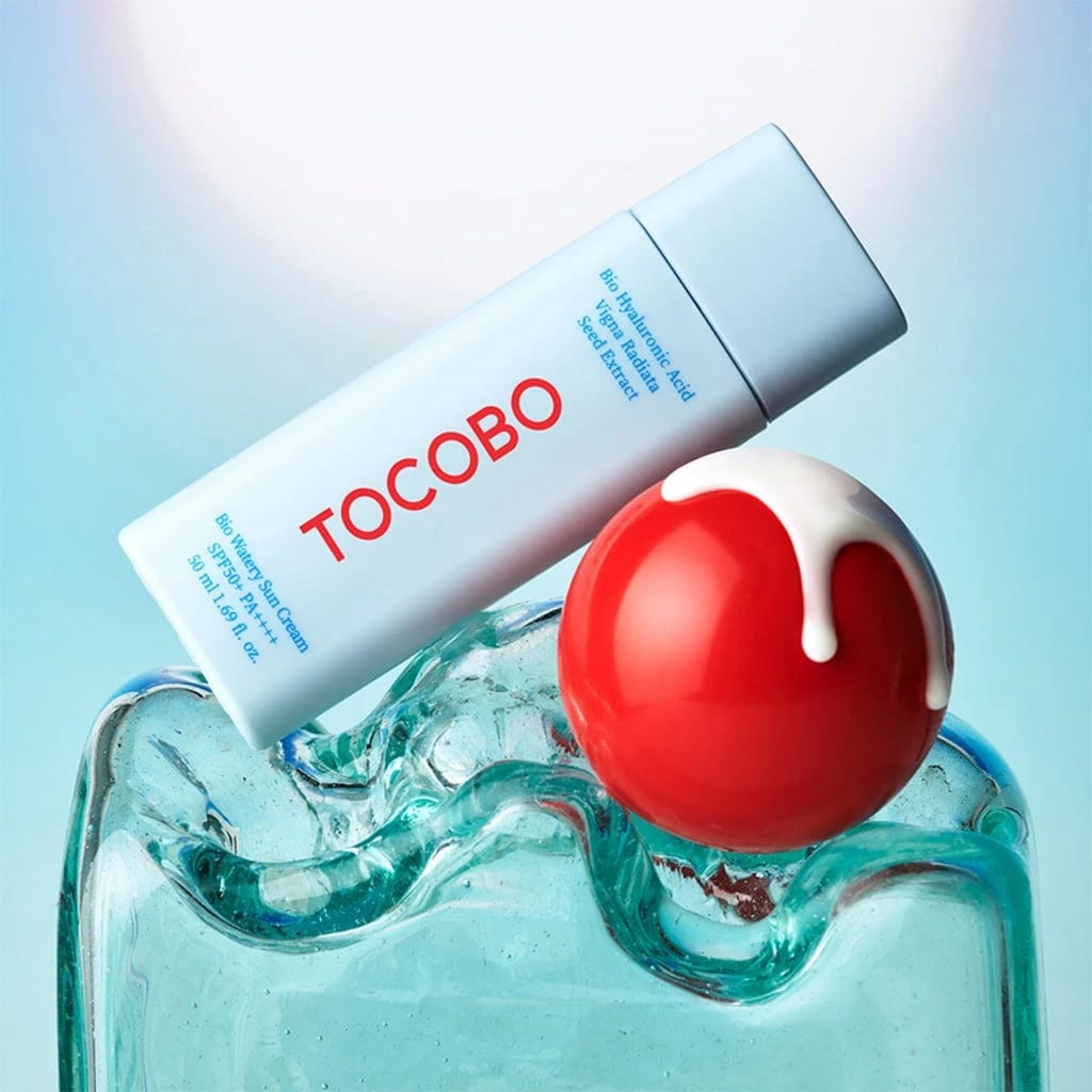 Tocobo واقي شمس بيولوجي مبتكر، كريم صيفي مائي لجميع أنواع البشرة الراغبة في الحماية الطبيعية والقوام الخفيف.