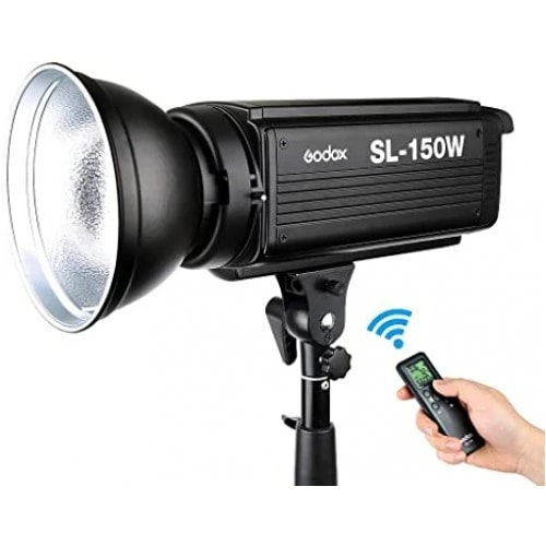 مصباح فيديو LED من Godox SL-150 متوازن في ضوء النهار